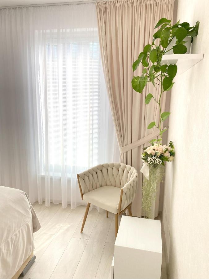 Eleganz - Near The Center With Free Parking Bratislava