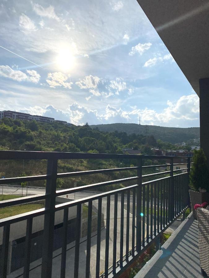 Eleganz - Near The Center With Free Parking Apartment *